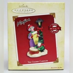 2005 Hallmark Keepsake Maxine “The Crabby Caroler”! Magic Sound and lights!